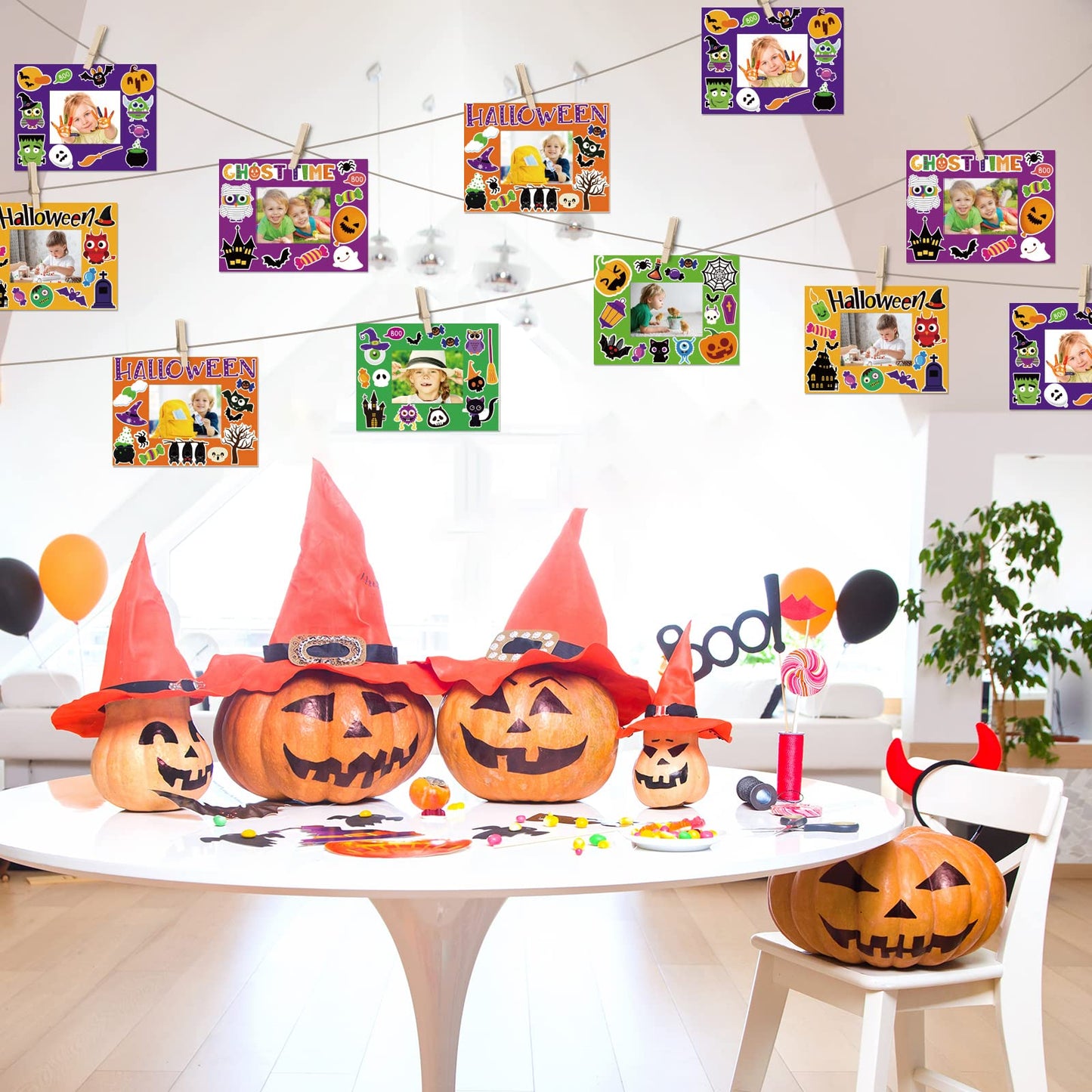 30 Packs Halloween Arts and Crafts for Kids Picture Frame Craft Kits Photo DIY Craft Set Bulk Pumpkin Maple Leave Turkey Stickers Children Classroom Kindergarten Preschool Game Activities Ages 4-12