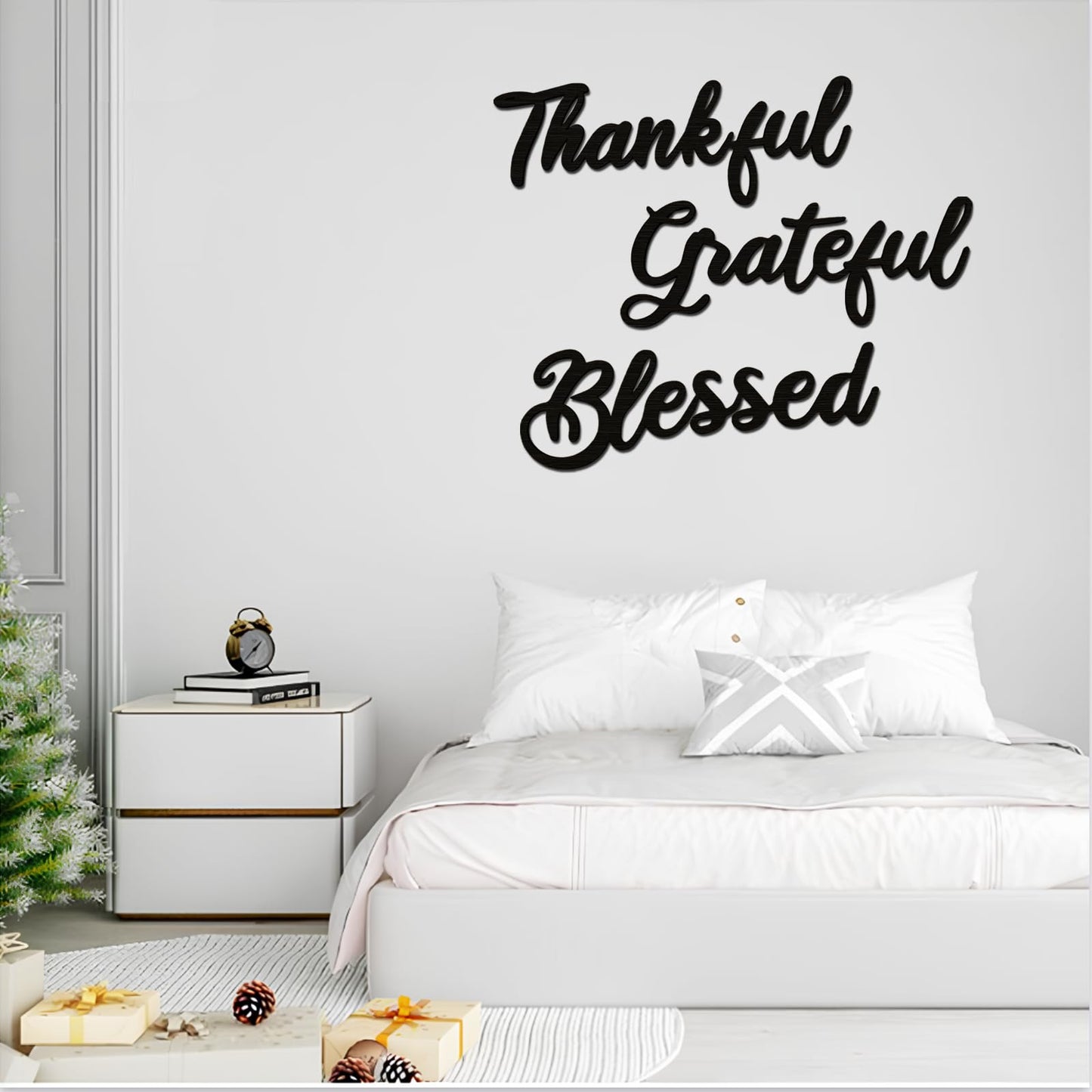 Zaruatu 3 Pcs Unfinished Wood Thanksgiving Cutout Thankful Grateful Blessed Word Sculptures Sign Wooden Letter Decorations for Wreath DIY Crafts Door Hanger Wall Art Decor (Black-Thankful)