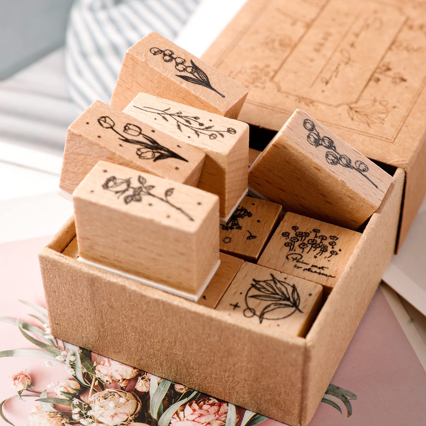 Wooden Plant Patterns Rubber Stamp - Plant and Flower Decorative Wooden Rubber Stamp Set for DIY Craft Card Scrapbooking Supplies Photo Album, Hand Book, Planner, Scrapbooking, 12Pcs