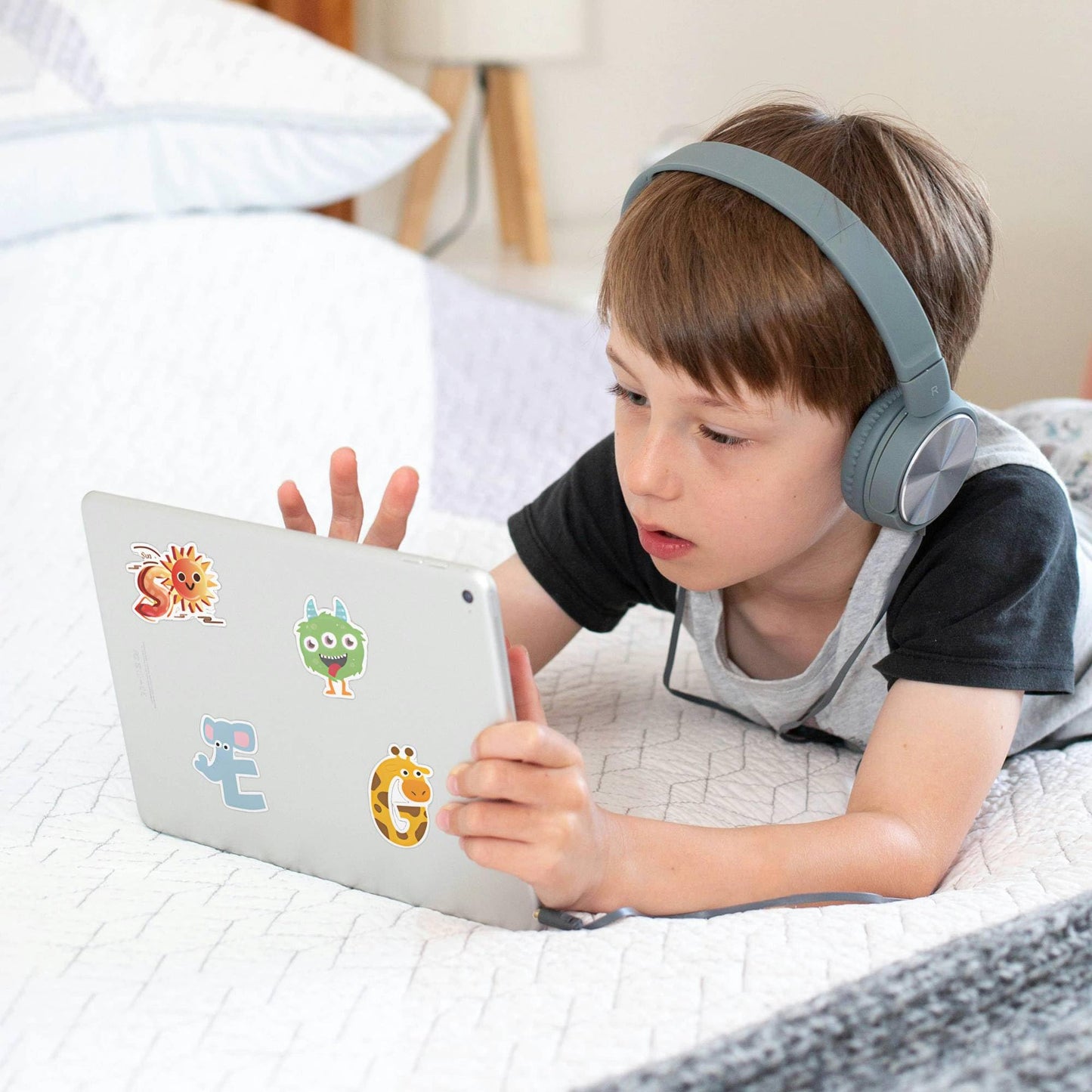 200pcs Reusable Waterproof Vinyl Stickers for Kids-Cartoon Animals Designs Unicorn Little Monster Numbers Letters, Laptop Skateboard No Residue Decals for Water Bottle (Boys&Girls) Bobiagooo