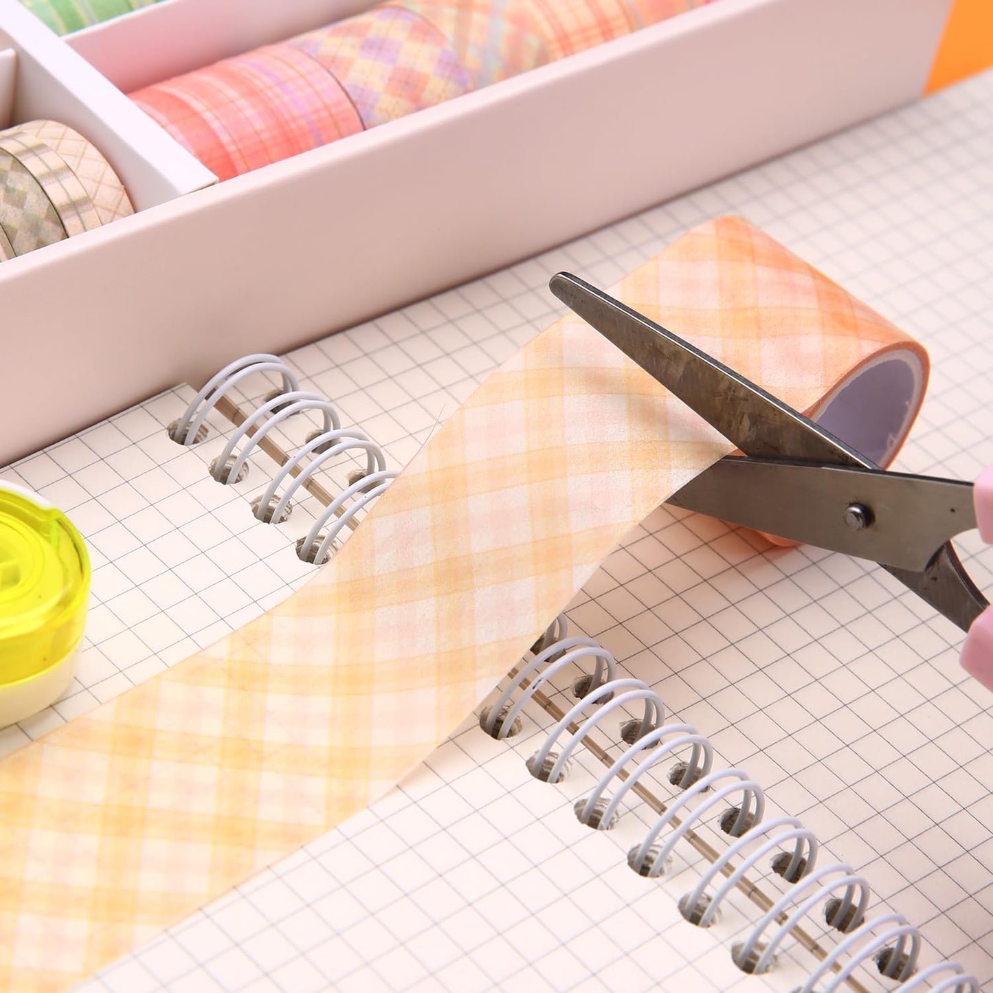 GINCEVHY Lattice Washi Tape Set, 100 Rolls Masking Tape, 5/8/10/15/20/30mm Wide 6.56ft Long/Roll Aesthetic Decorative Tape, Scrapbooking Bullet Journal Supplies, Gifts for Girls Boys