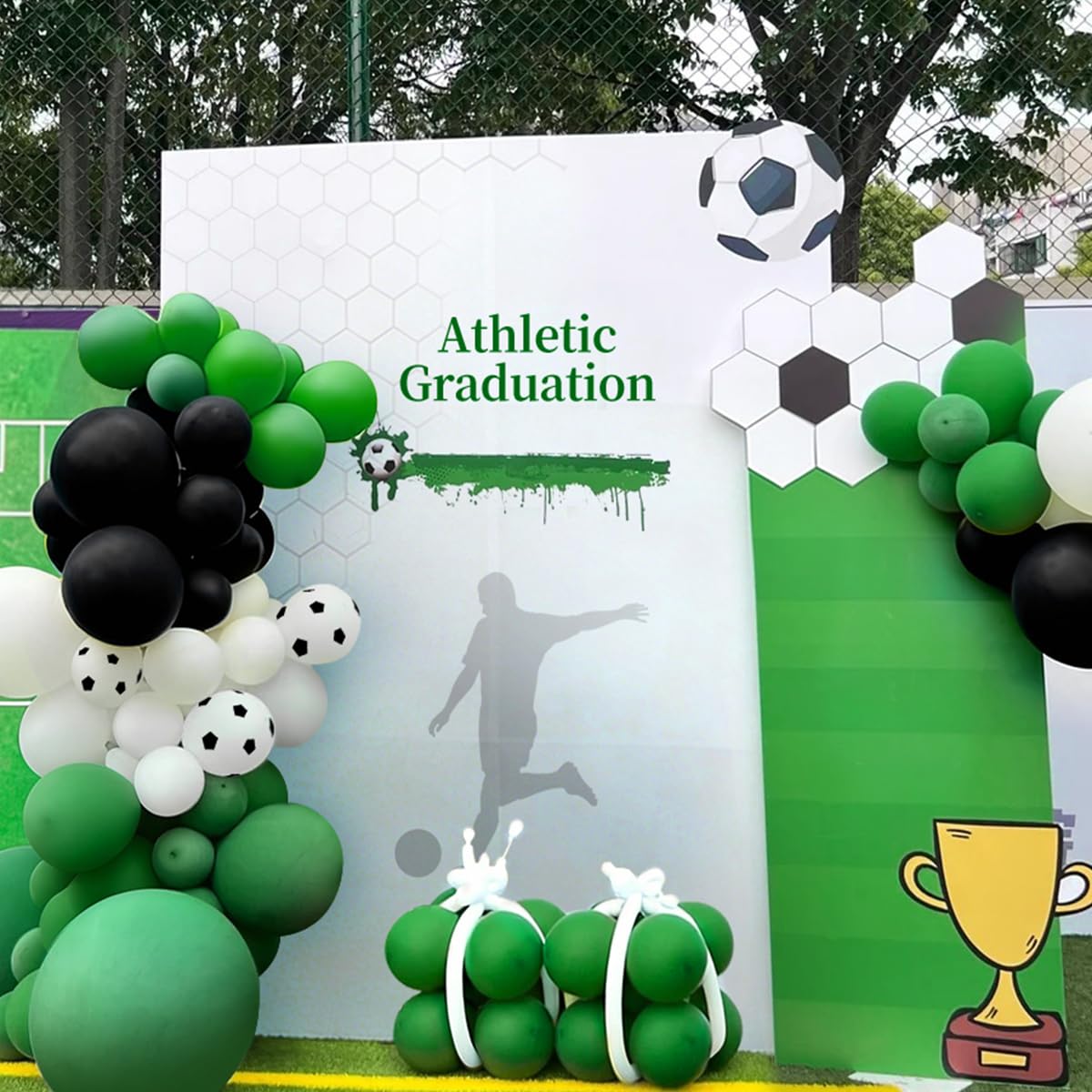 ZHIYAPA Black Green White Balloon Garland Arch Kit, 167Pcs Latex Balloons Different Sizes for Soccer Ball Theme Birthday Futbol Baby Shower Football Graduation Wedding Party Decorations