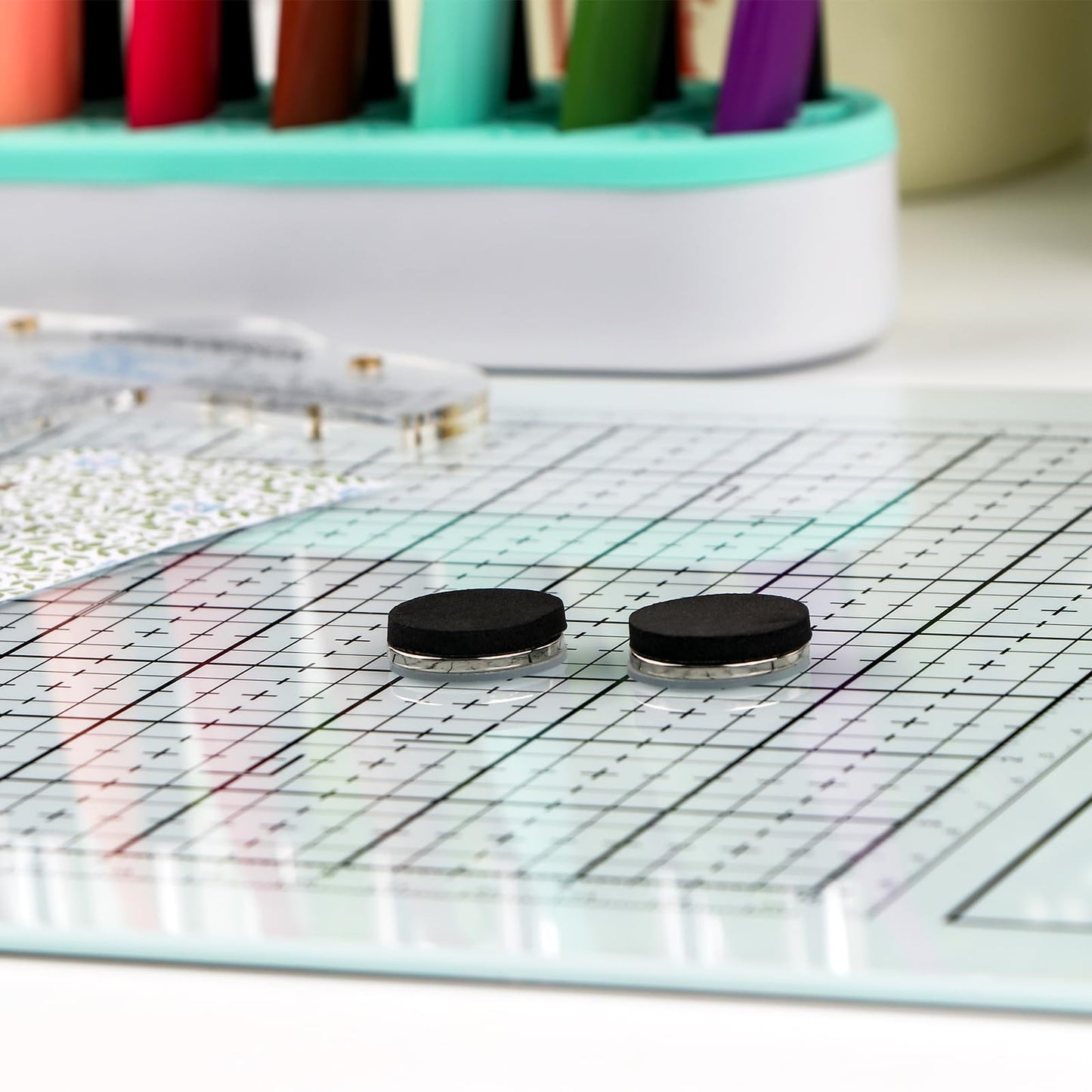 BAOFALI Magnetic Glass Craft Mat; 15.75"x10.24"Heat Resistant Glass Media Cutting Mat W/MagnetsGridlines and Measurements; for Cutting, Stamping, Mixed Media, Heat Embossing and Hot Glue Projects