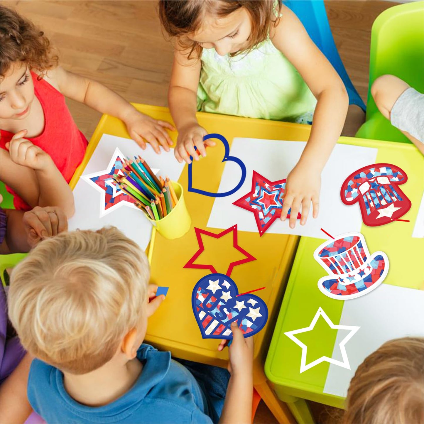 42 Packs 4th of July Suncatchers Crafts for Kids, Patriotic 250th Anniversary DIY Star Tissue Paper Sign Art Craft Kit Gift for Patriotic Religious Christian Classroom Church Activities Party Decor