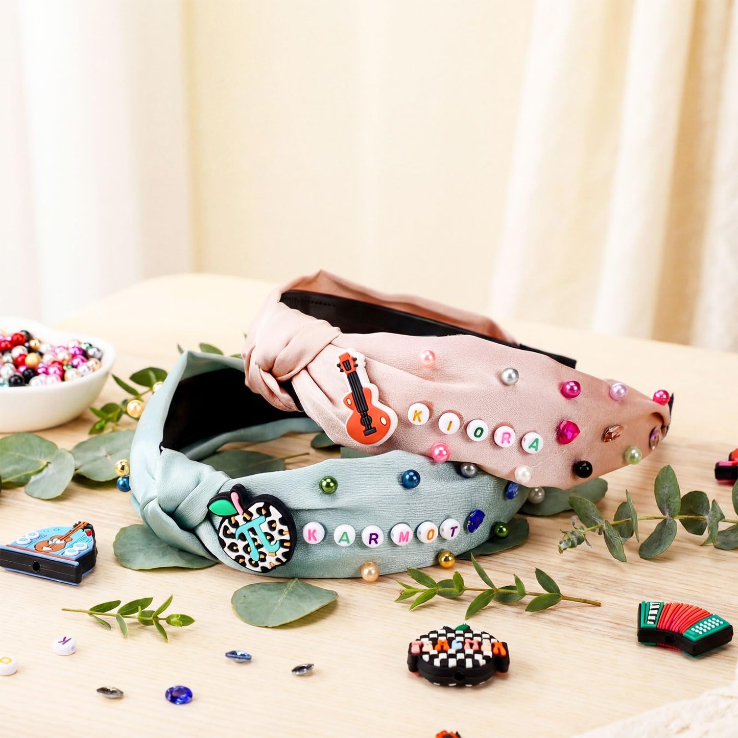 Wavyknot 636 Pieces DIY Headband Making Kit Gift Make Your Own Fashion Hair Accessories Set with Teacher Pencil School Alphabet Beads Rhinestone Diamond Pearl for Summer Classmate Graduation Supplies