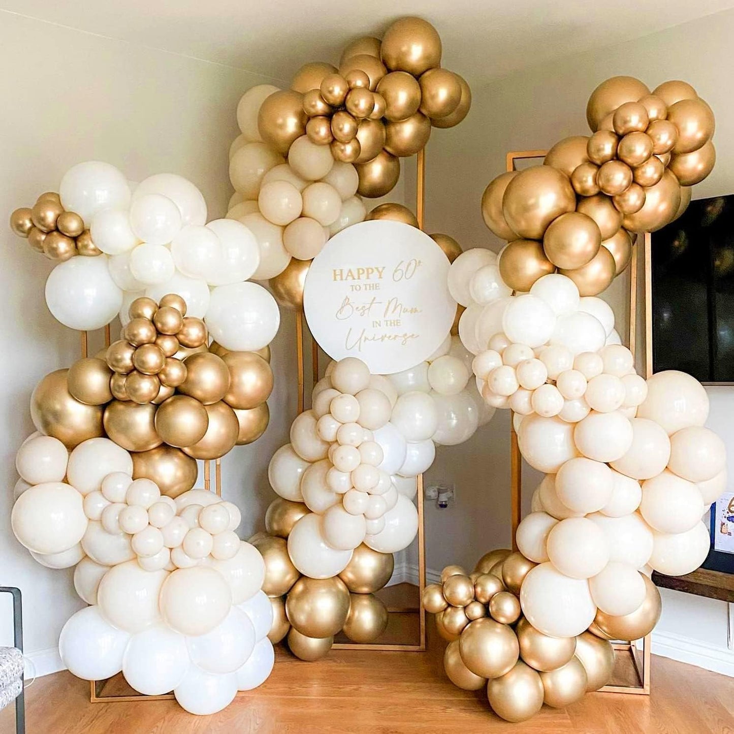 PTGOLUO White and Gold Balloon Arch Garland Kit 153pcs with Star, 22 18 12 10 5in Different Size White Metallic Gold Confetti Latex Balloons for Birthday Anniversary Wedding Baby Shower Decoration