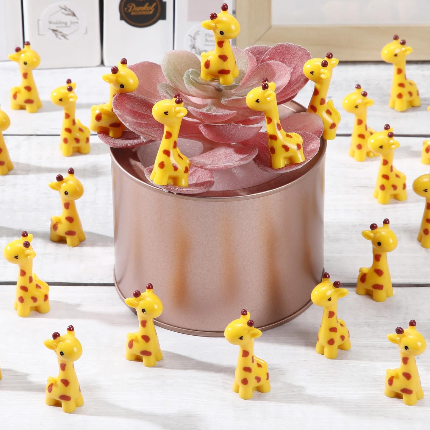 Simgoing 50 Pcs Mini Resin Giraffe Figurine Tiny Giraffe Resin Ornaments for Garden Home Decoration Zoo Animal Micro Landscape Ornaments Kit Fairy Accessories Party Gifts (Stylish)
