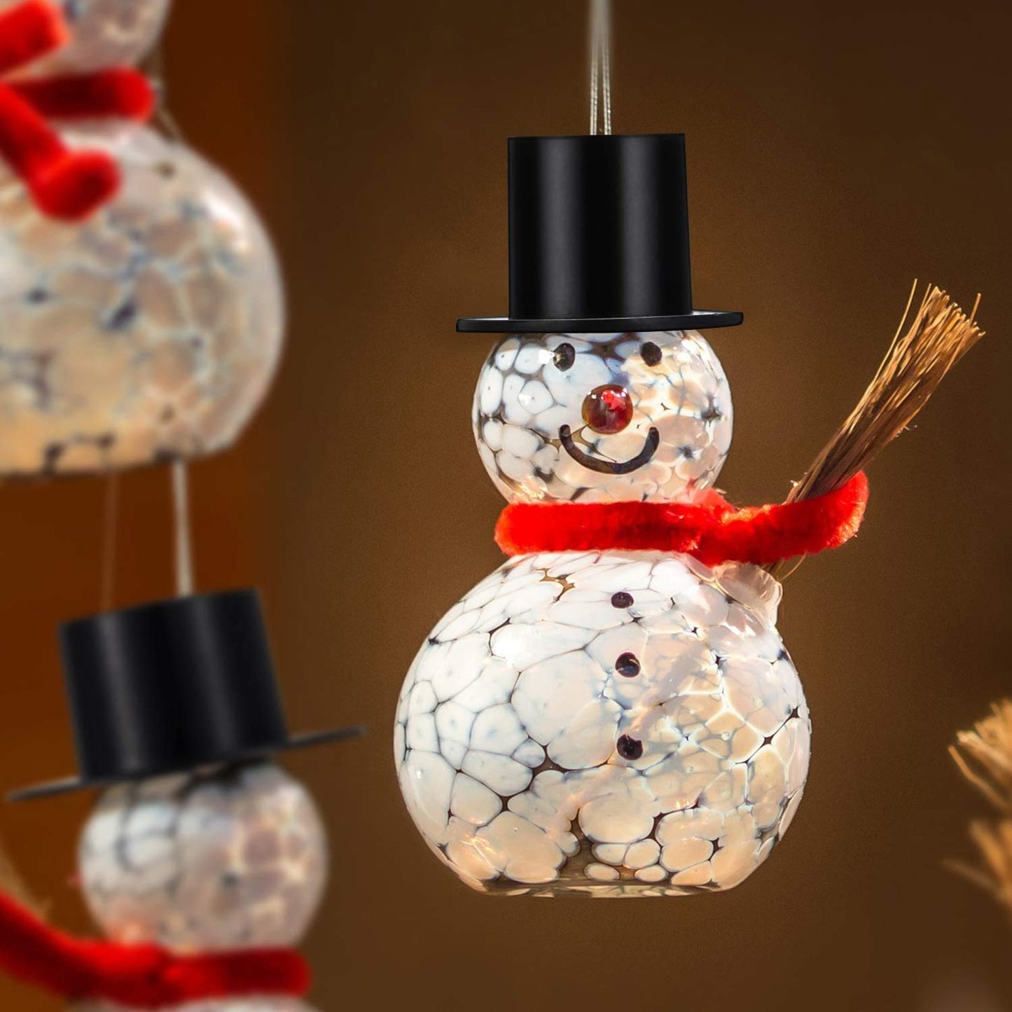 800pcs Christmas Snowman DIY Craft Kit Including 80 Mini Black Top Hats, 80 Carrot Snowman Noses, 160 Snowman Hands, 480 Tiny Black Buttons for Christmas DIY Snowman Crafting, Sewing, Party Supplies