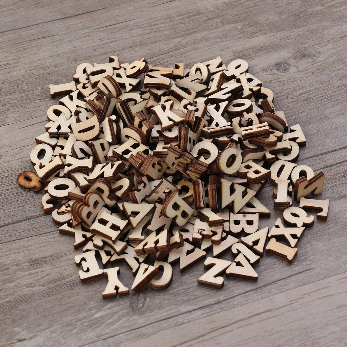 BESTOYARD 600Pcs 0.59 Inch Small Natural Wooden Letters Slices DIY Craft Embellishments for Scrapbooking Kids Educational Art Projects Christmas Decor