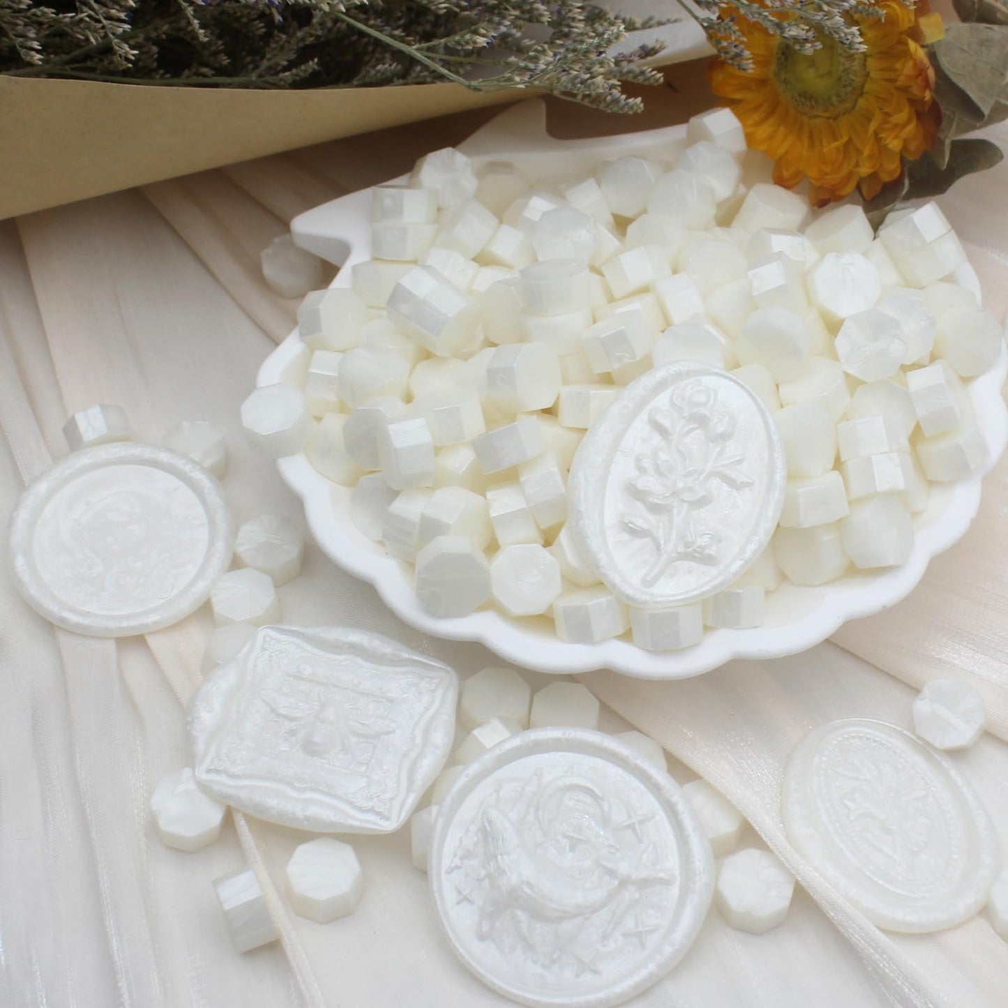 Andotopee Pearl White Wax Seal Beads 1450pcs (1.1lb), Premium Pearlescent Sealing Wax Pellets for Stamp Seals, Wedding Invitation, Letter Envelope, Thanks Card & Scrapbook DIY Crafts & Bridal Crafts