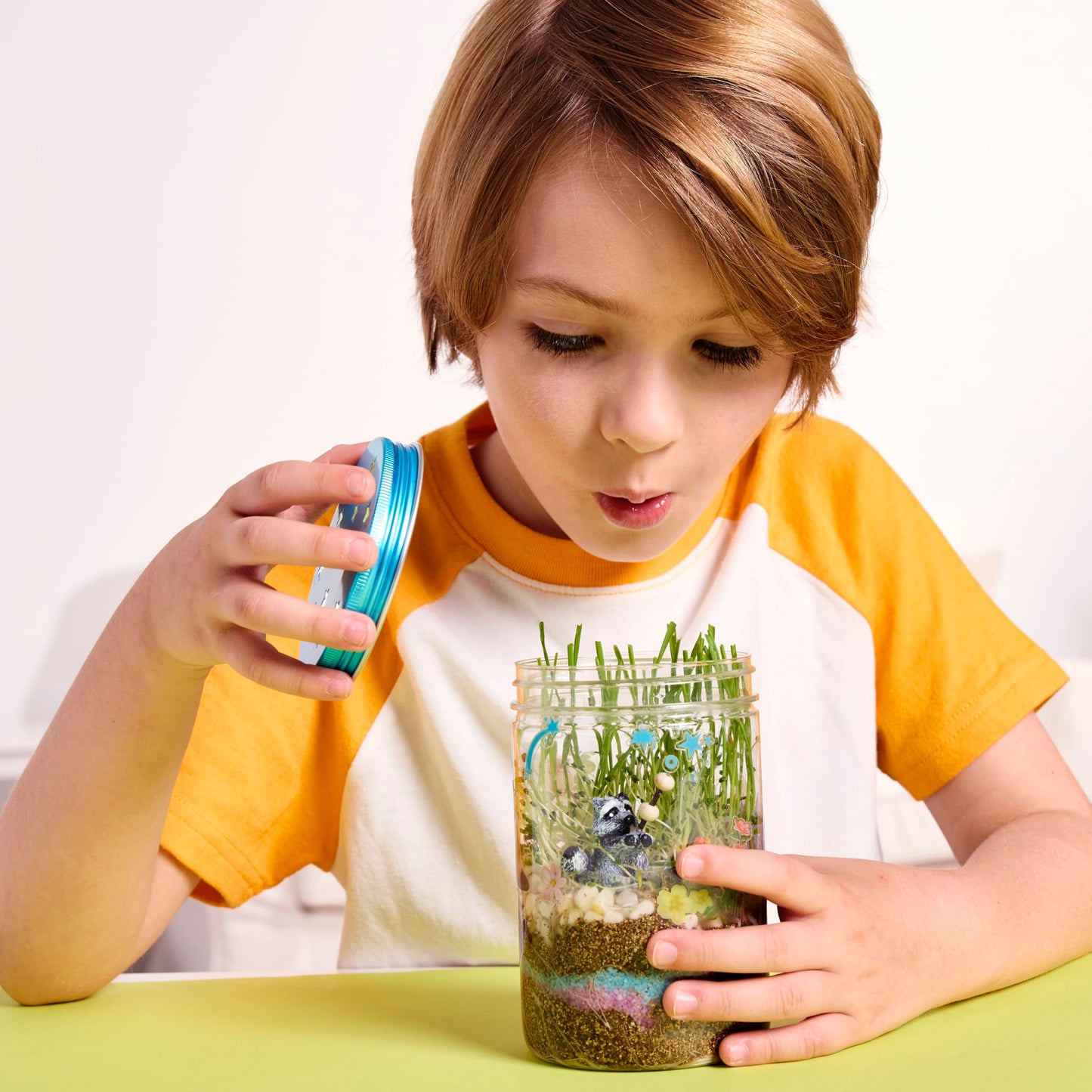 Creativity for Kids Grow 'N Glow Terrarium Kit - Educational Science Kits| Spring Crafts for Kids Gifts for Boys and Girls | Craft and STEM Projects (Ages 6+)
