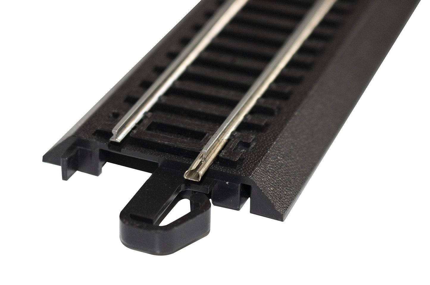 Bachmann Trains - Snap-Fit E-Z TRACK 18” RADIUS CURVED RERAILER (2/card) - STEEL ALLOY Rail With Black Roadbed - HO Scale
