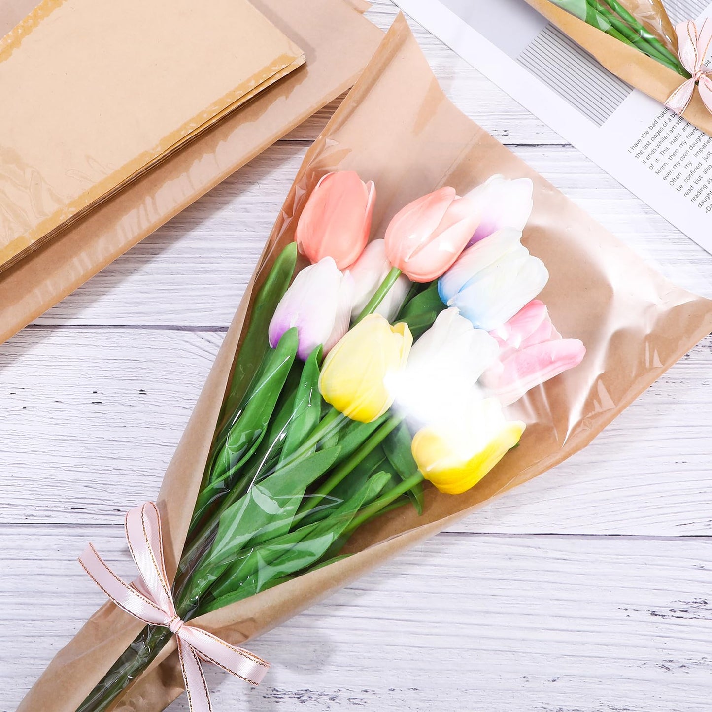 100Pcs Flower Bags for Bouquets Kraft Paper Flower Bouquet Bags for Floral Wrapping Flower Sleeves for Bouquets Florist Supplies Wrapping Paper for Birthday Wedding Valentines Day, 17.7x9.4x3.5 Inch