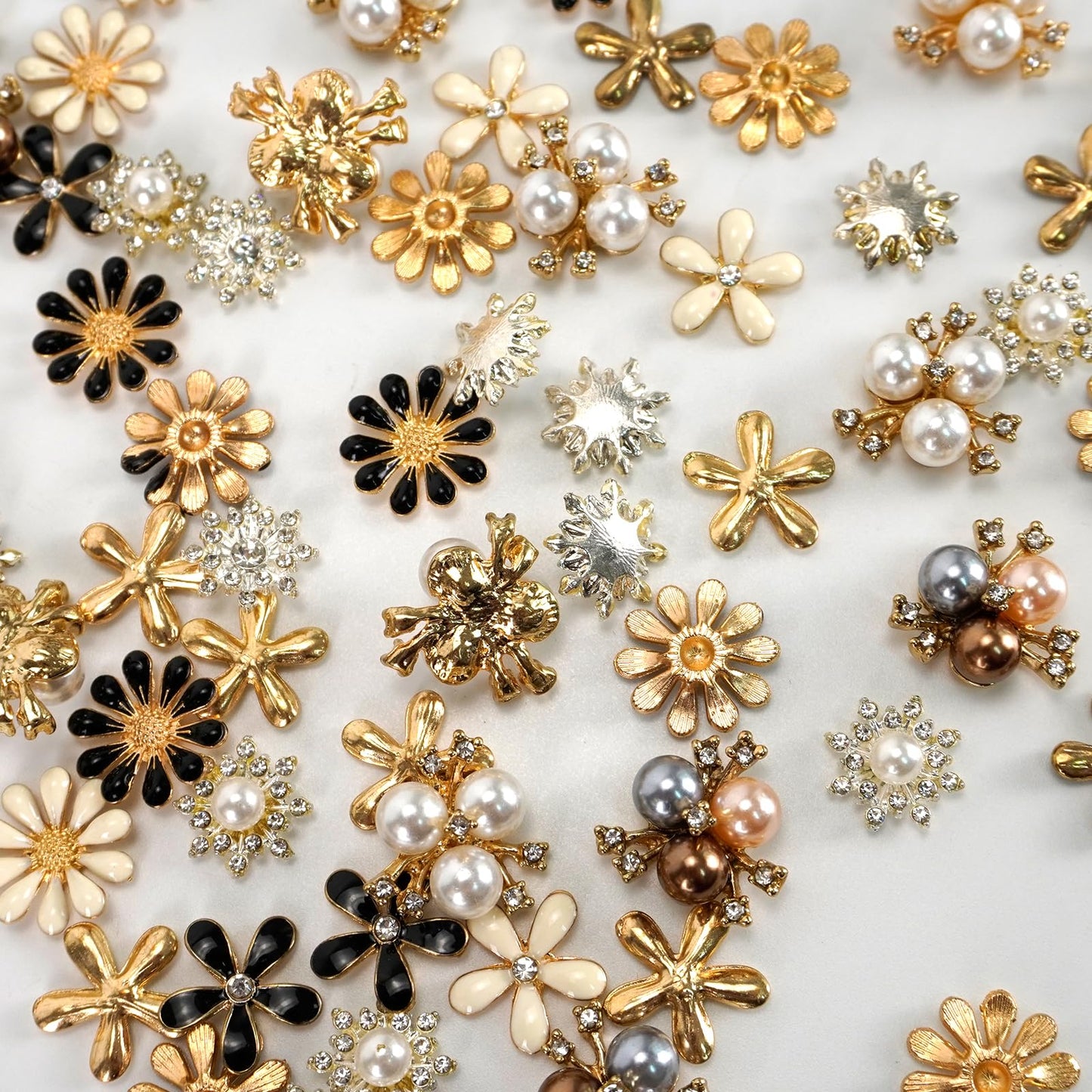 Mililanyo 80 Pieces Flower Rhinestone Buttons Faux Pearl Buttons Flat Back for Jewelry Making Wedding Party Home Decoration DIY Craft Hair Accessory