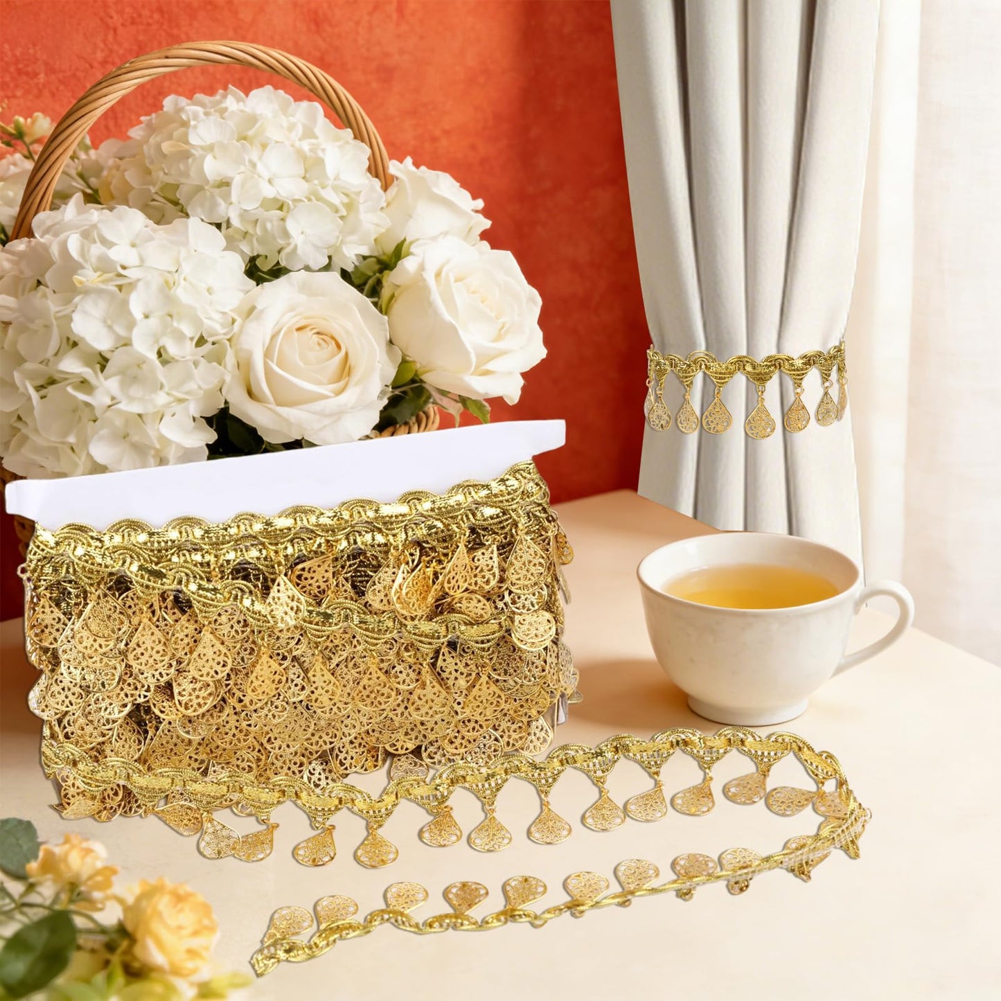 10 Yards Gold Water Droplet Shape Sequin Tassel Trim, 1.57 Inch Width Sequins Lace Tassel Fringe Trim, Sequins Lace Ribbon Fringe for Dance Dress Belt Costume Handbags Decorations Party Accessories