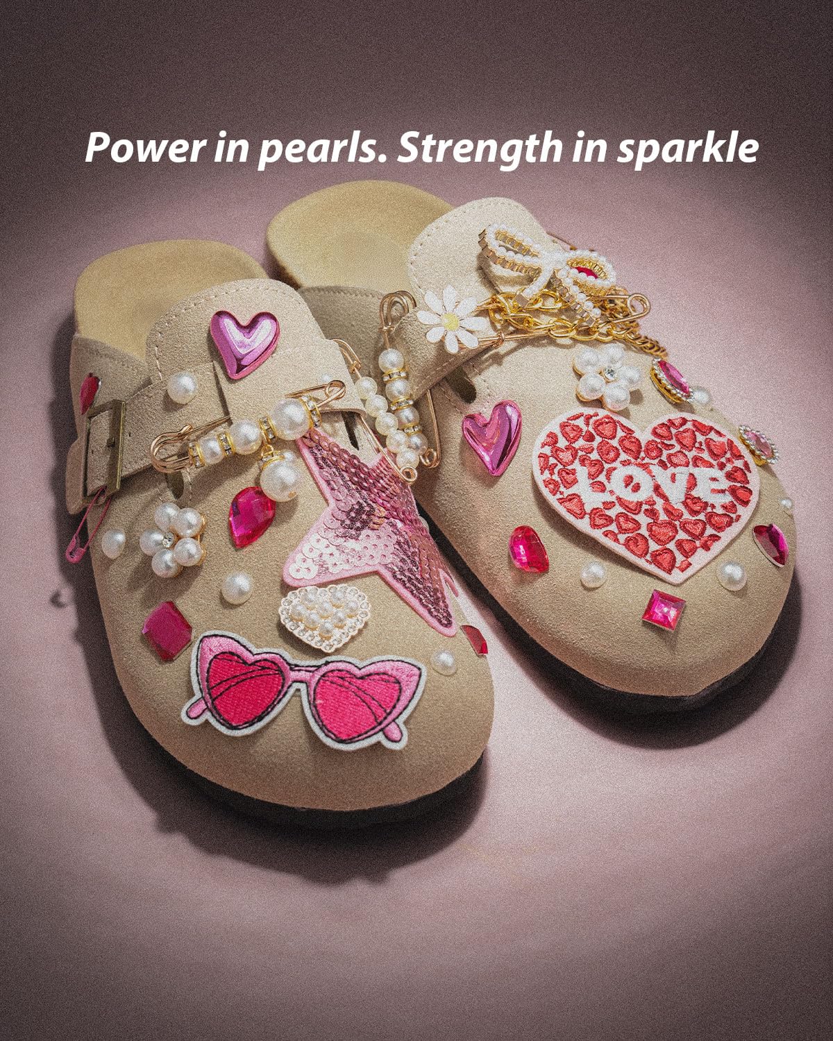 DoDoBeads 108 Pcs Junk Socks Charms Kit, Pink Shoe Charms for Sneakers, Pearl and Rhinestone Sock Charm with Safety Pins, DIY Accessories for Decorating and Personalizing Socks/Shoes/Hats/Bags