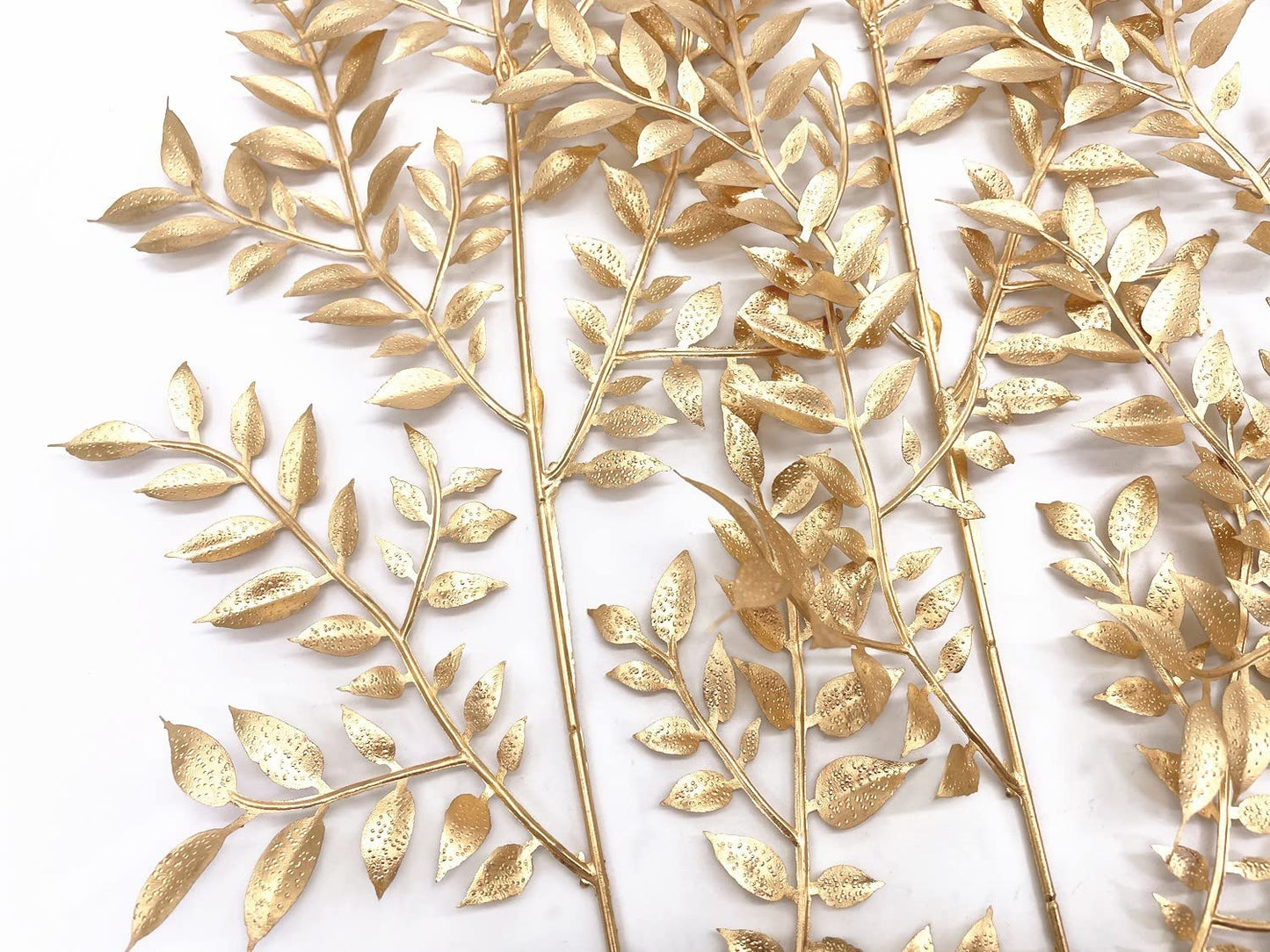 PASYOU Fake Leaves Plants for Christmas Decor, Gold Artificial Shrubs Grass Foliage Plastic Bulk Leaf Indoor Outdoor Home Garden Party Hotel Verandah Wedding Event Faux DIY Decoration - Golden 5 Pack