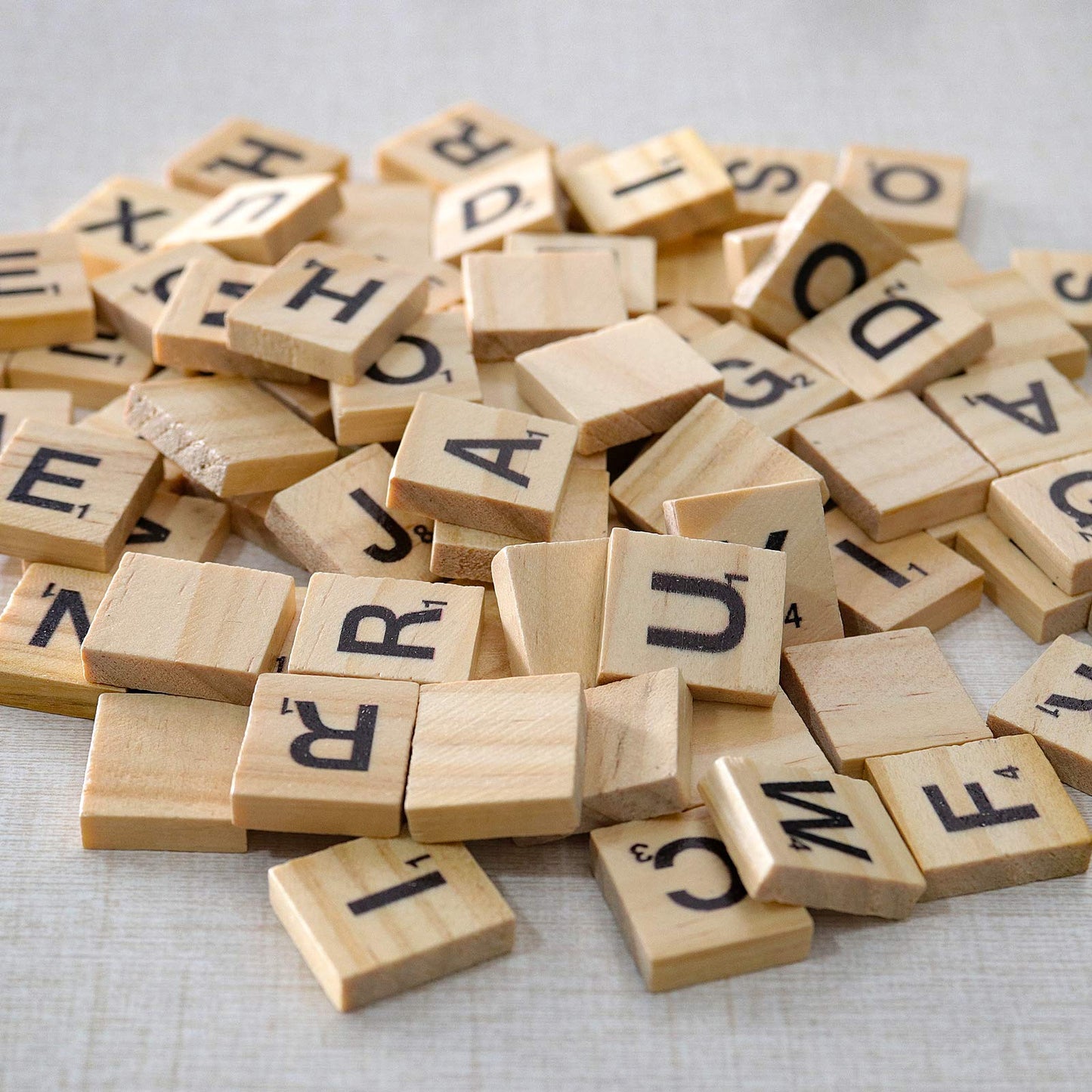 ZEONHAK 1200 PCS Wood Letter Scrabble Tiles, Wooden Scrabble Letters, Letter Tiles for Crafts, DIY Decoration, Spelling, Alphabet Coaster, A-Z Capital Wooden Letters for Crafts