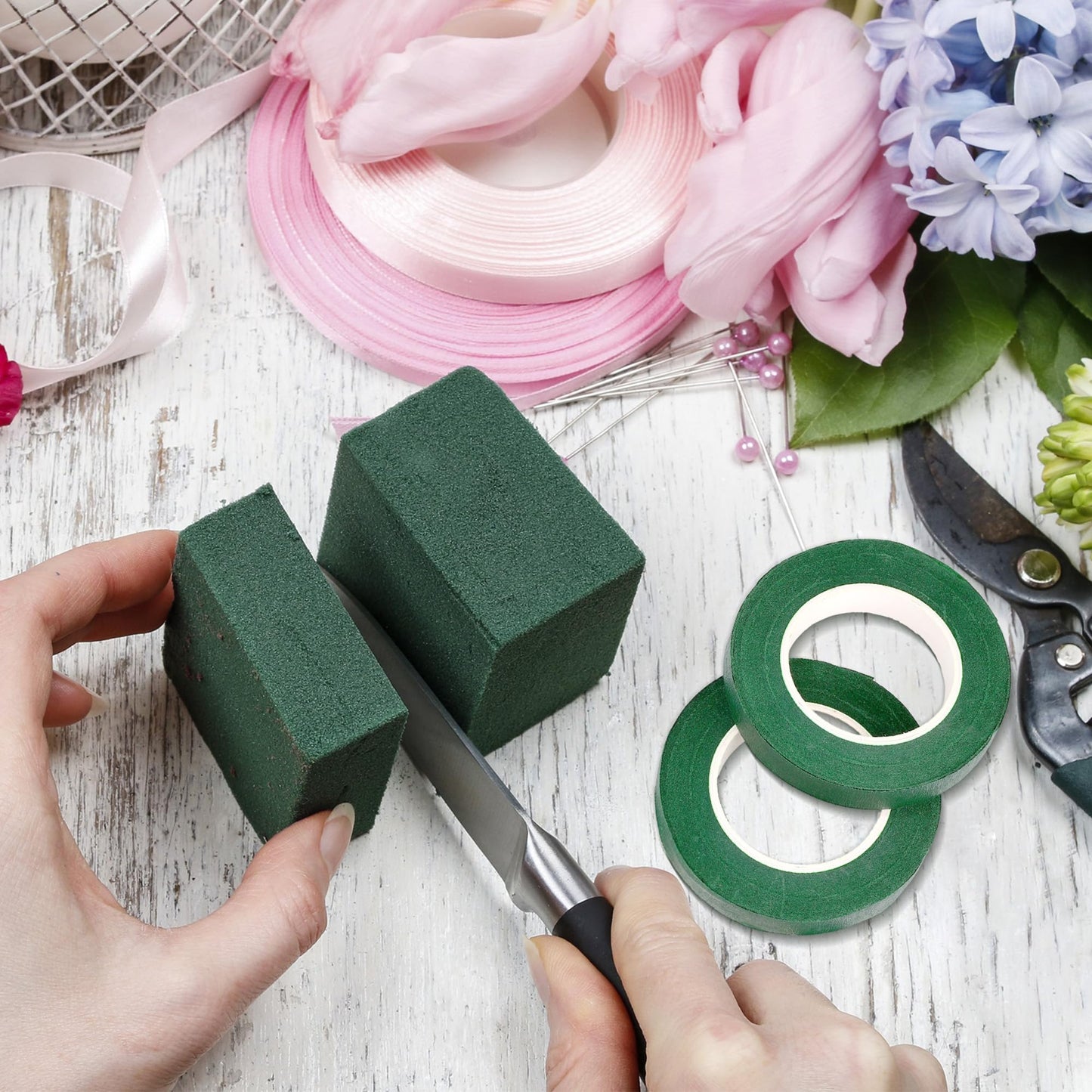 Aneco 8 Pieces Floral Foam Blocks Set Square Green Floral Foam with Floral Tape & Clear Cellophane Wrap for Fresh Artificial Flower DIY Arrangements Home Wedding Decor, 5.5 x 3.1 x 1.8 Inch