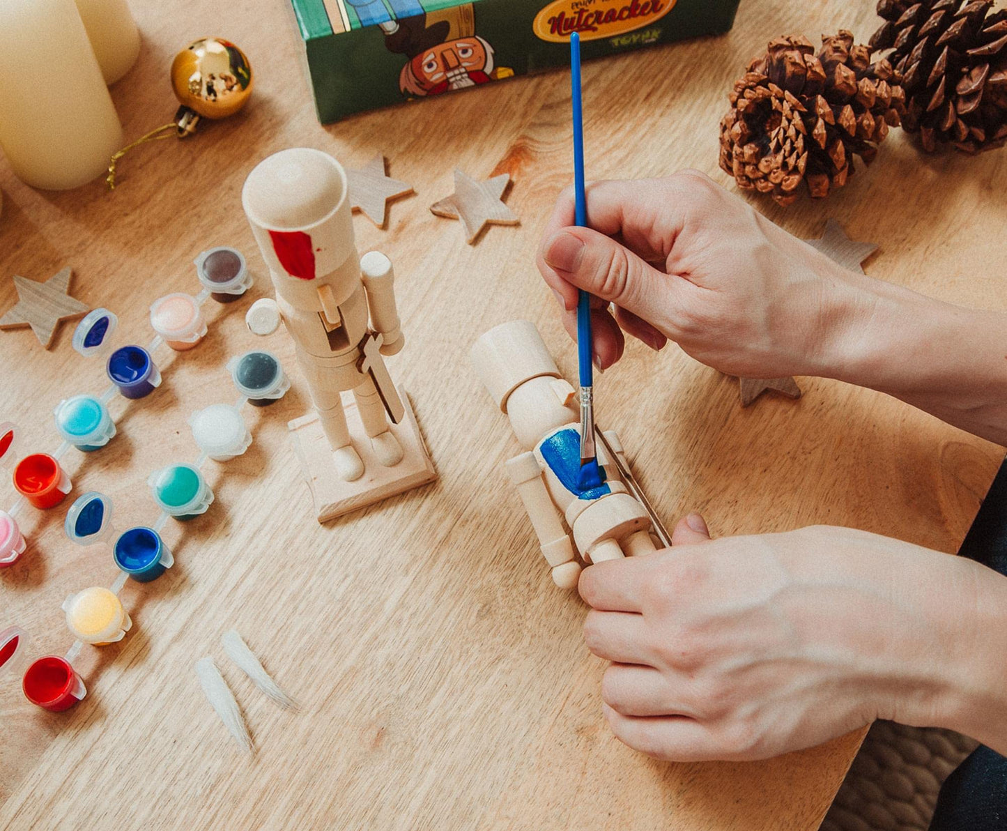 Toynk Paint Your Own 7-Inch Wooden Nutcracker Figure Craft Kit, Set of 2 | Holiday Christmas Decoration for Indoor Winter Table Desktop