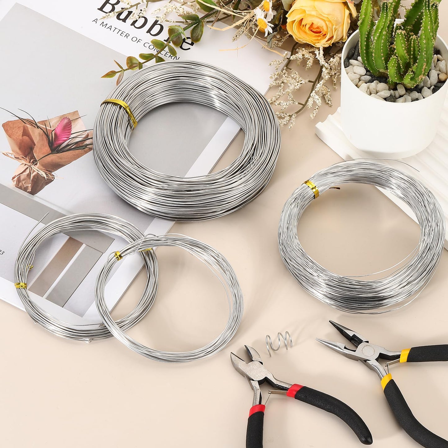 MECCANIXITY 328 Feet Aluminum Craft Wire, 20/18 Gauge (0.8/1mm) Sculpting Metal Armature Craft Wire for DIY Jewelry Making Beading Floral with Cutter Silver, 3 Pcs