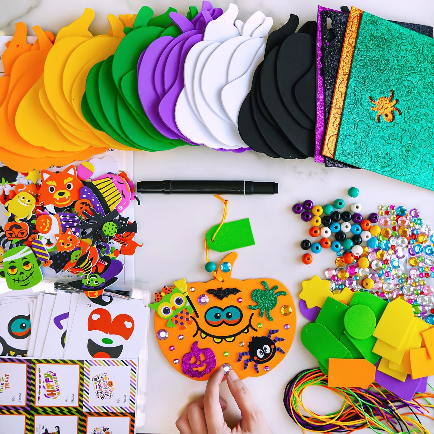 Winlyn 36 Sets Halloween Craft Kits Fall Crafts DIY Halloween Pumpkin Ornaments Art Set Bat Monster Foam Stickers Halloween Arts and Crafts for Kids Classroom Activities Party Favors Trick-Or-Treaters