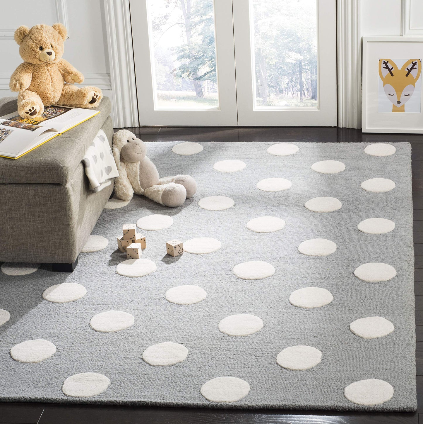 SAFAVIEH Area Rug 8x10 - Kids Collection - Large - Grey & Ivory, Handmade Wool, Polka Dot Pattern, Ideal for Bedroom, Playroom, Nursery, Boys & Girls Room (SFK904C)