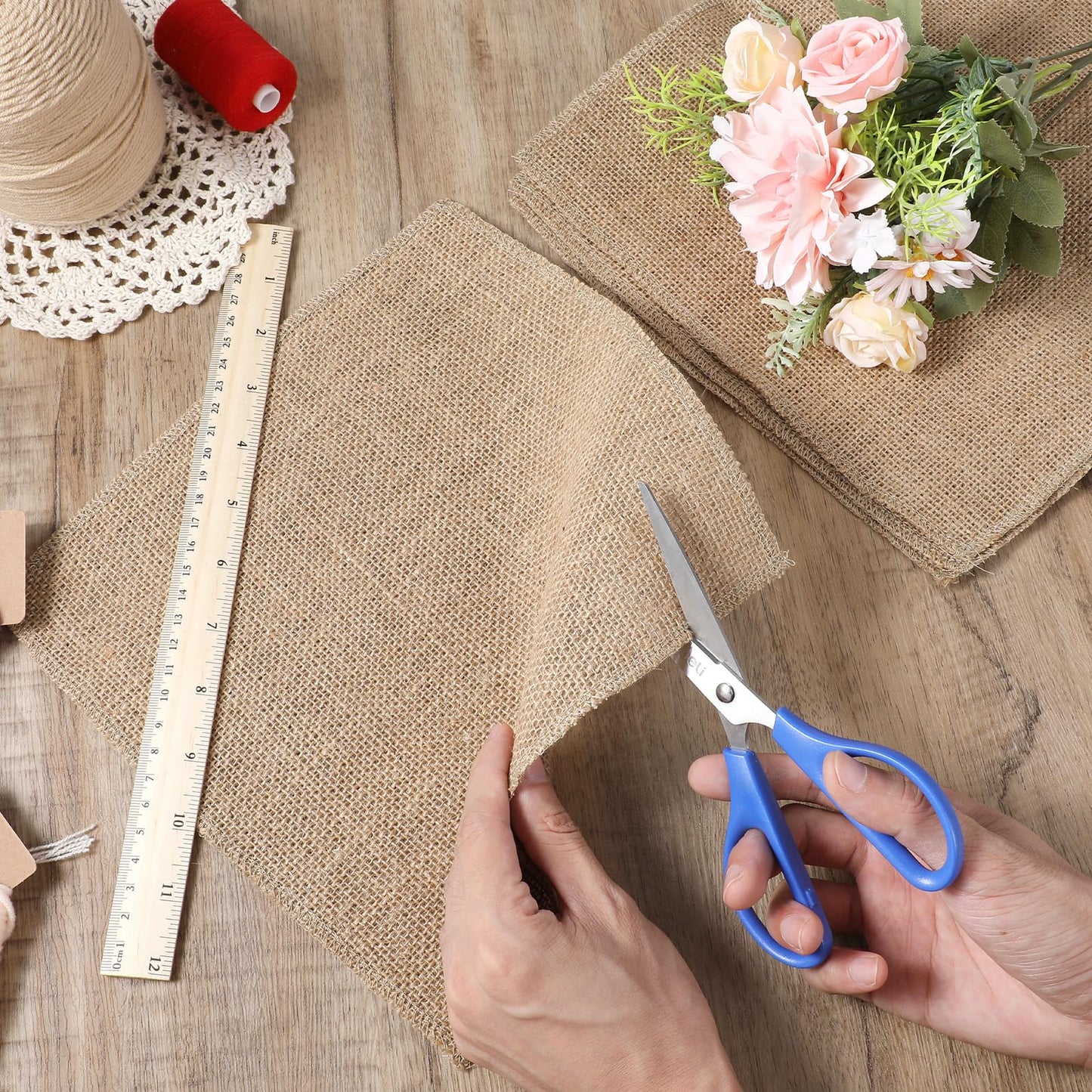 36 Pcs 10 x 10 Inches Burlap Jute Squares Finished Edges Square Fabric Farmhouse Burlap Placemats Bulk for Home Party Wedding Table Cover Centerpieces Craft Supplies